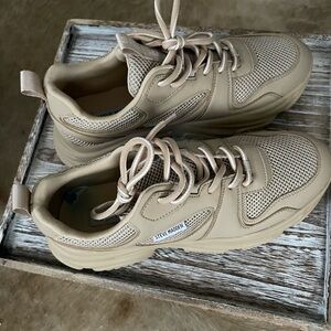 Steve Madden Beige Women’s Sneakers